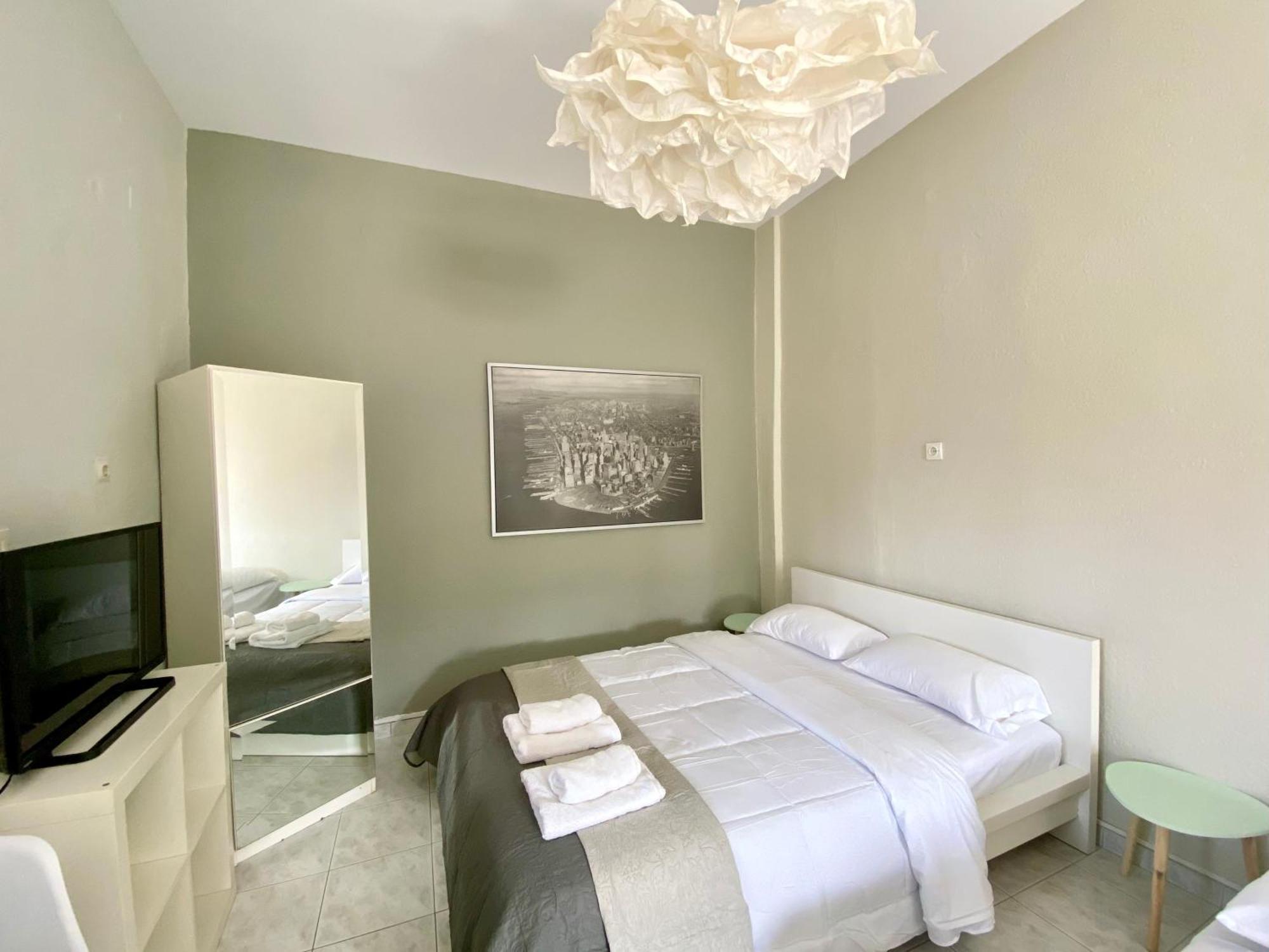 Venice Studios & Apartments Stavros  Bagian luar foto